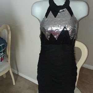 Women halter dress by siren Lilly size L